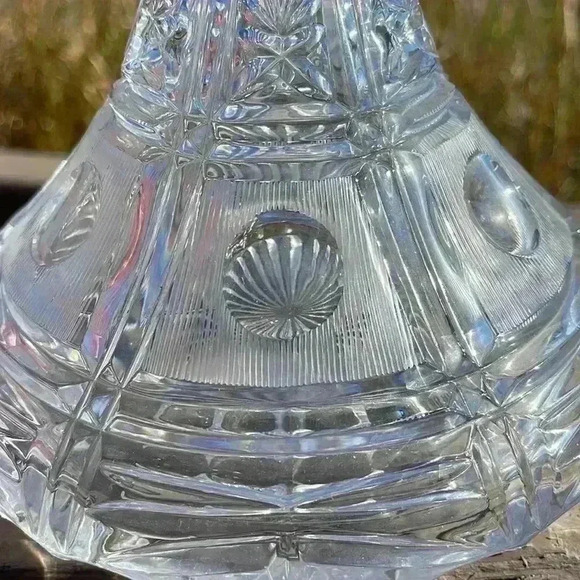 Cut glass beautiful wine decanter. Heavy. 1960s. - Picture 2 of 8